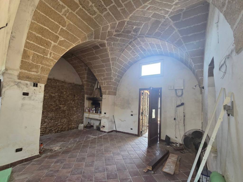 casa indipendente in vendita ad Alezio