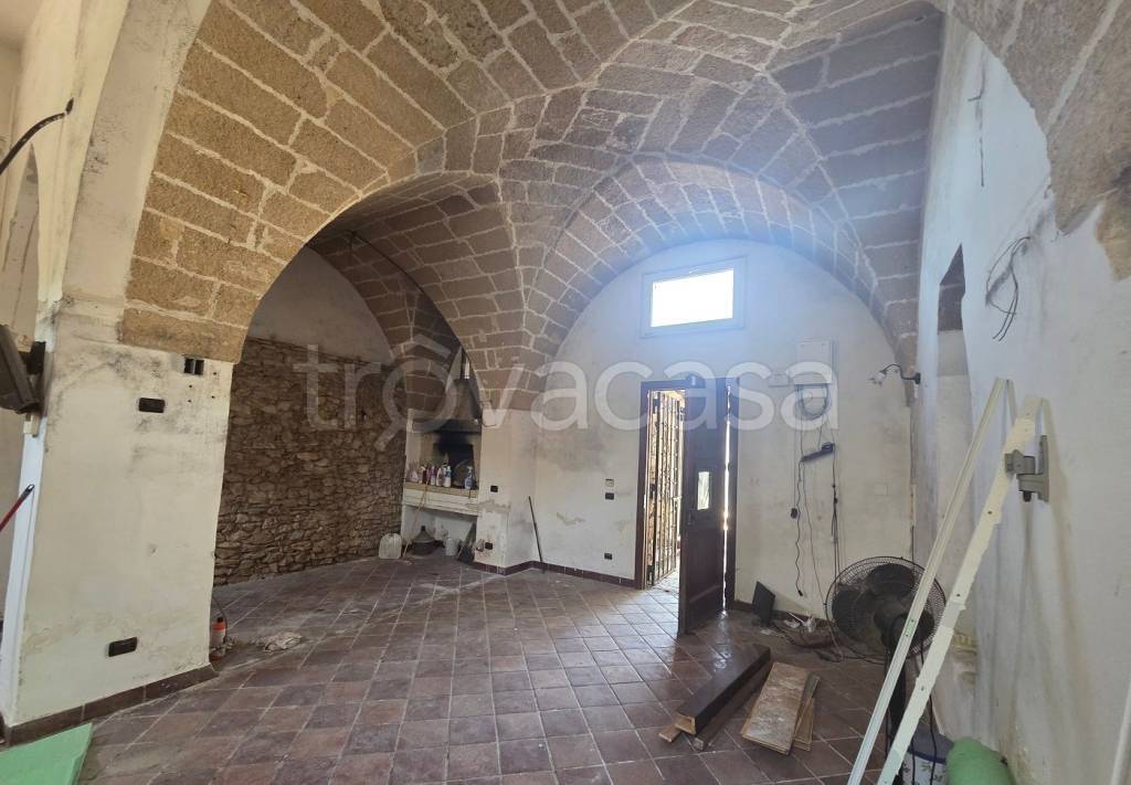 casa indipendente in vendita ad Alezio