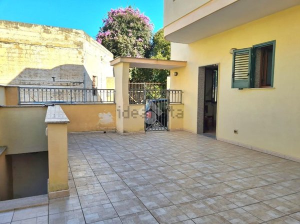 casa indipendente in vendita ad Alezio