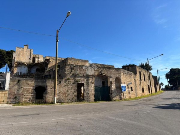 casa indipendente in vendita ad Alezio