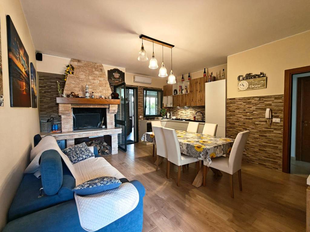 casa indipendente in vendita ad Alezio