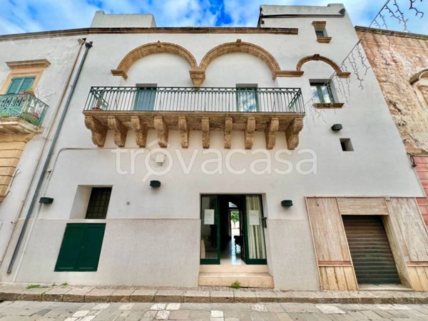 casa indipendente in vendita ad Alliste in zona Felline