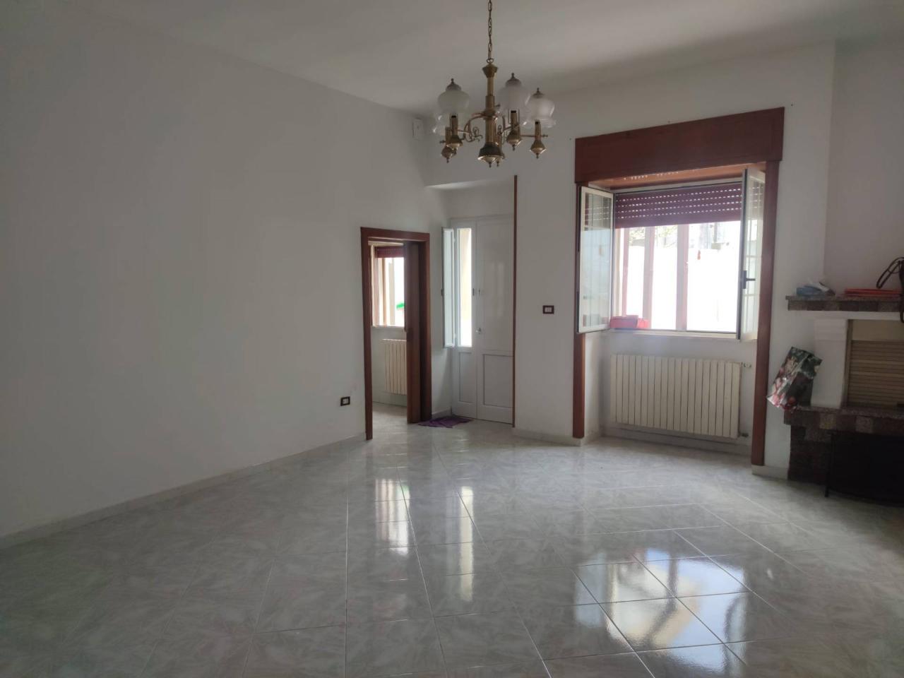 casa indipendente in vendita ad Alliste in zona Capilungo