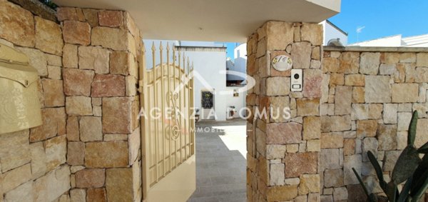 casa indipendente in vendita ad Alliste in zona Capilungo