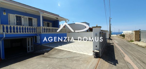 casa indipendente in vendita ad Alliste in zona Capilungo