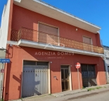 casa indipendente in vendita ad Alliste in zona Posto Rosso