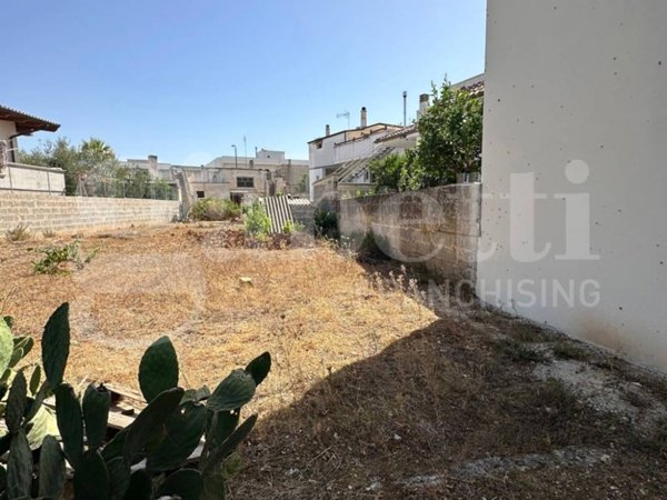 casa indipendente in vendita ad Alliste