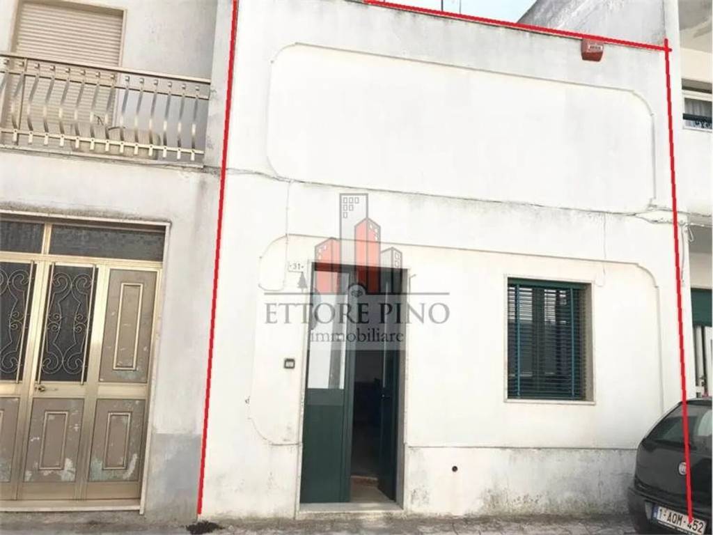 casa indipendente in vendita ad Alliste in zona Capilungo