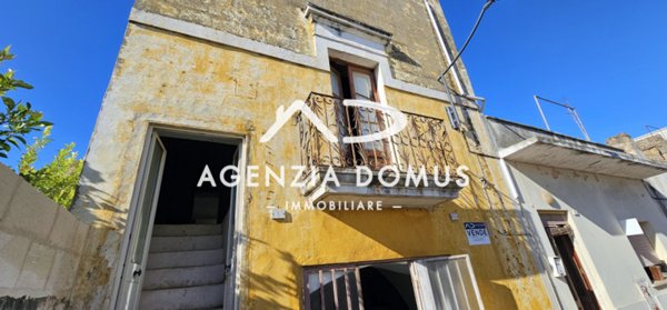 pentavano in vendita ad Alliste in zona Felline