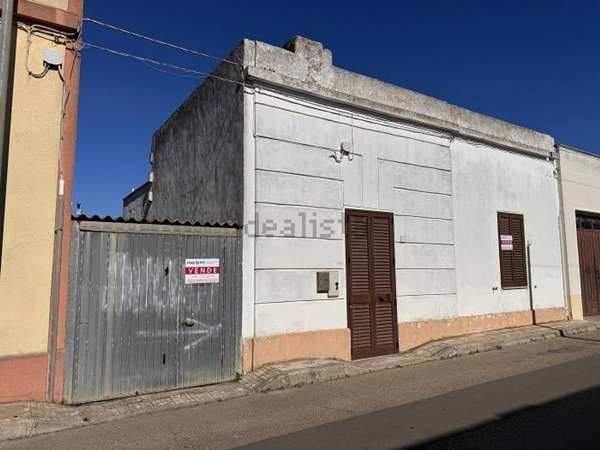 casa indipendente in vendita ad Alliste