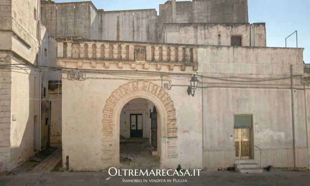 appartamento in vendita ad Alliste in zona Felline