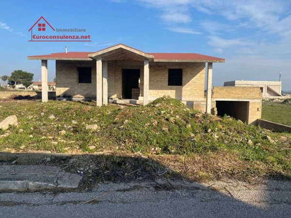 casa indipendente in vendita ad Alliste in zona Felline