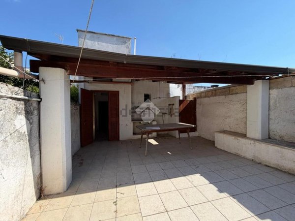casa indipendente in vendita ad Alliste