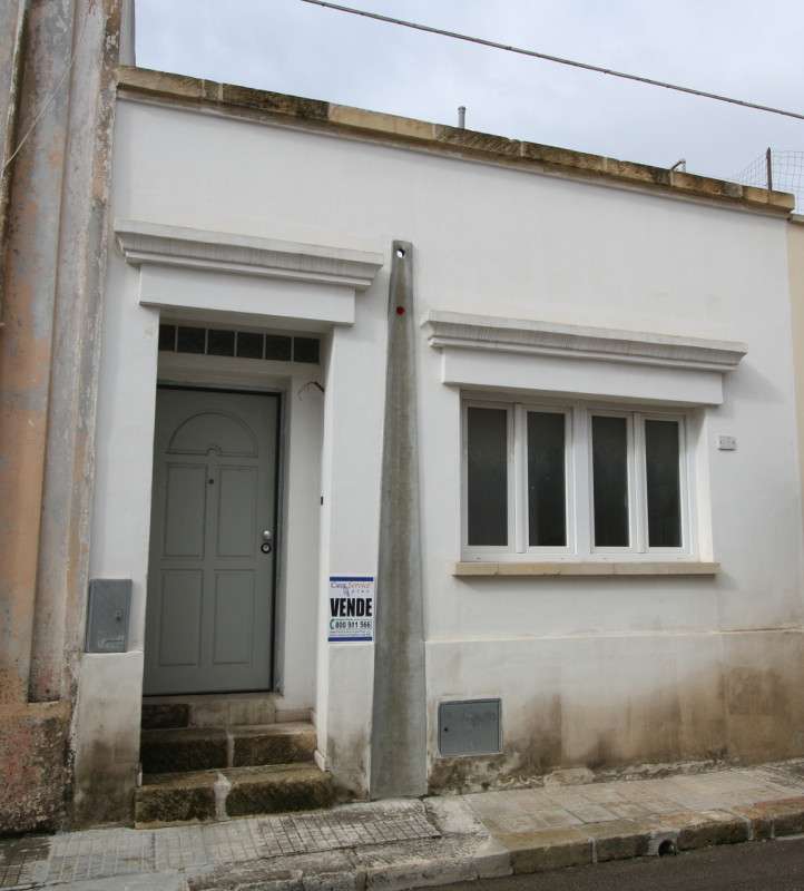 casa indipendente in vendita ad Alliste
