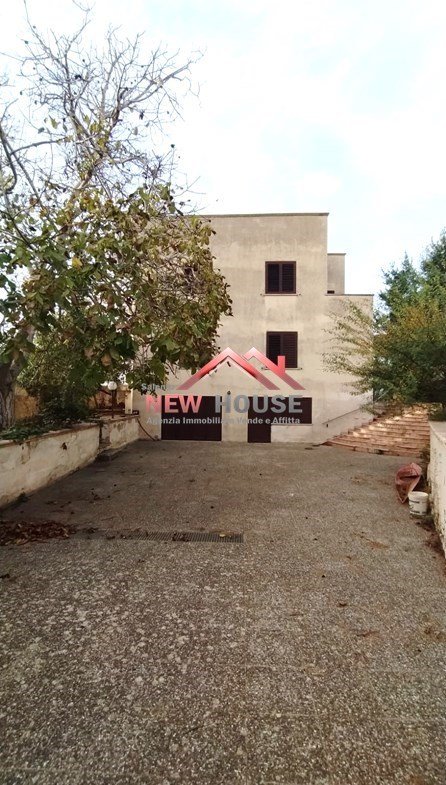 casa indipendente in vendita ad Andrano