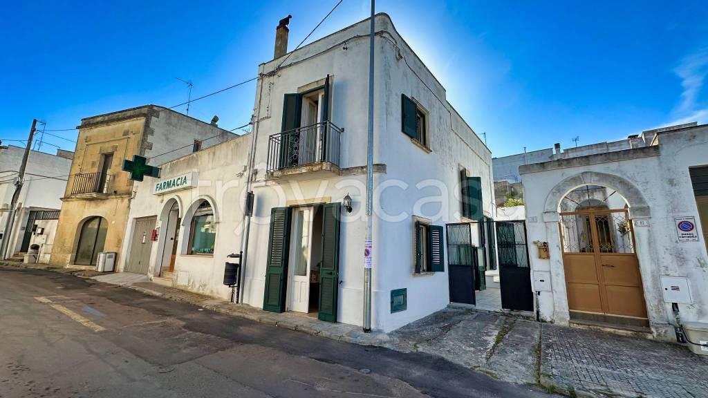 casa indipendente in vendita ad Andrano