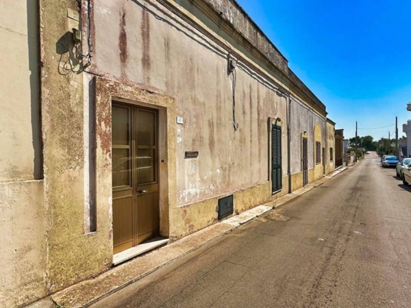 casa indipendente in vendita ad Andrano