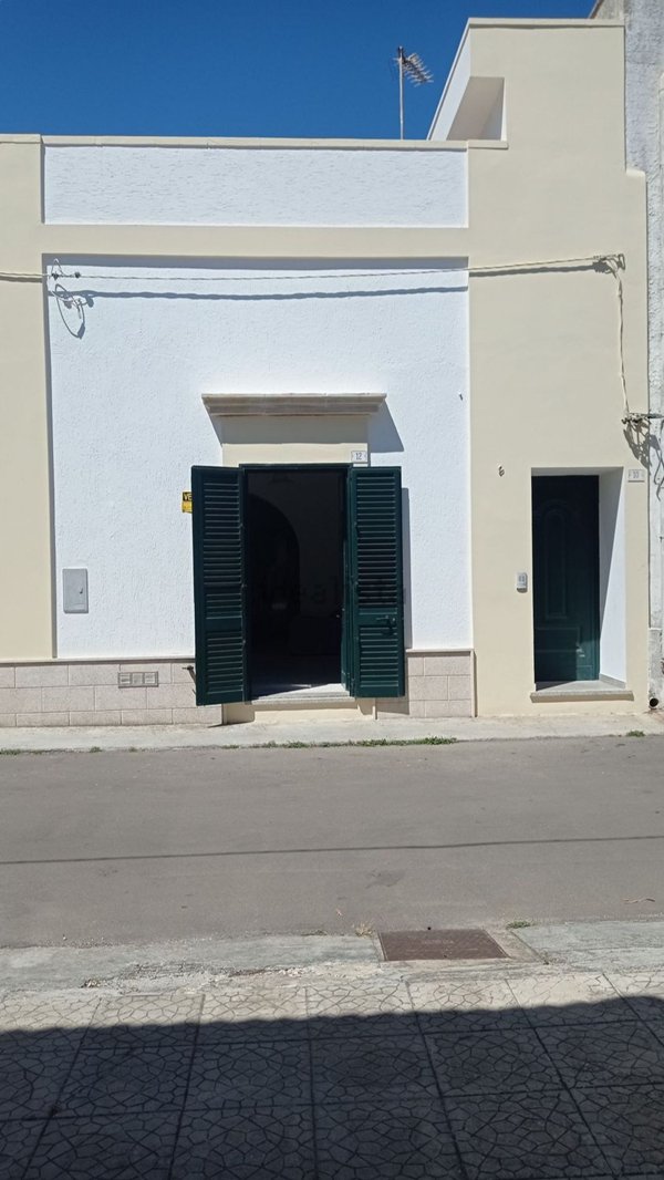 casa indipendente in vendita ad Andrano