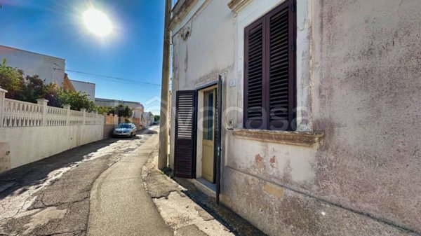 casa indipendente in vendita ad Andrano in zona Marina di Andrano