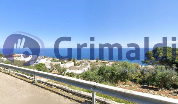 casa indipendente in vendita ad Andrano in zona Marina di Andrano