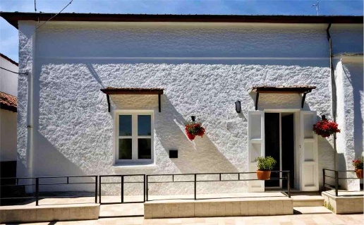 casa indipendente in vendita ad Andrano