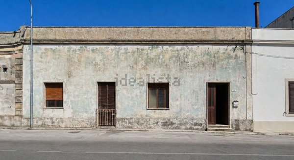 casa indipendente in vendita ad Andrano