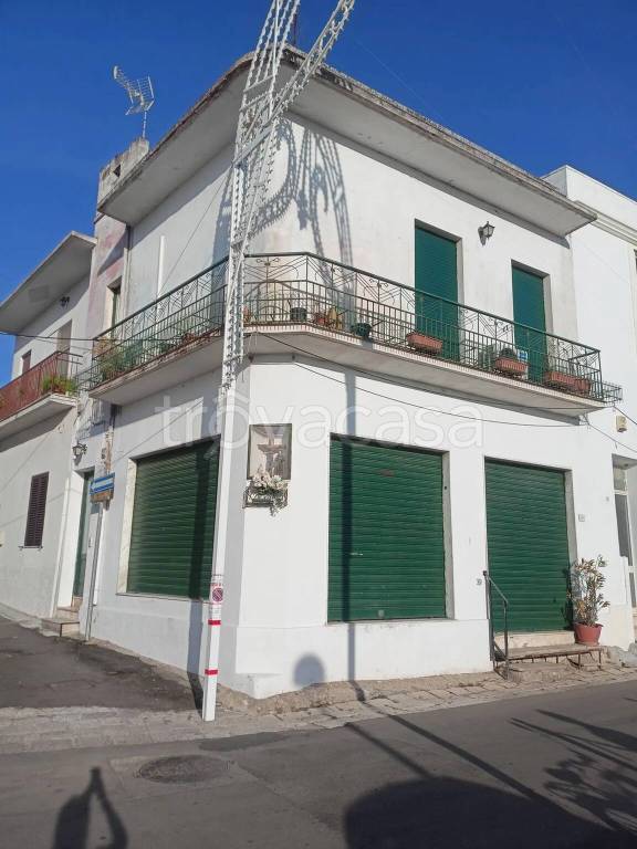 casa indipendente in vendita ad Andrano