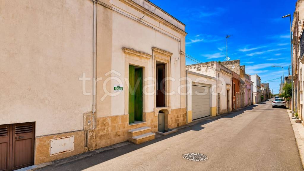 casa indipendente in vendita ad Andrano