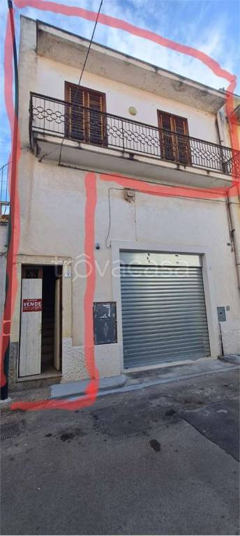 appartamento in vendita ad Aradeo