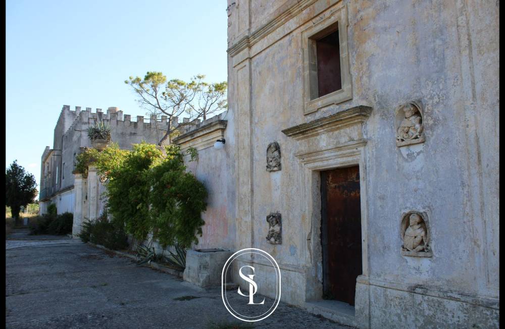 villa in vendita ad Aradeo