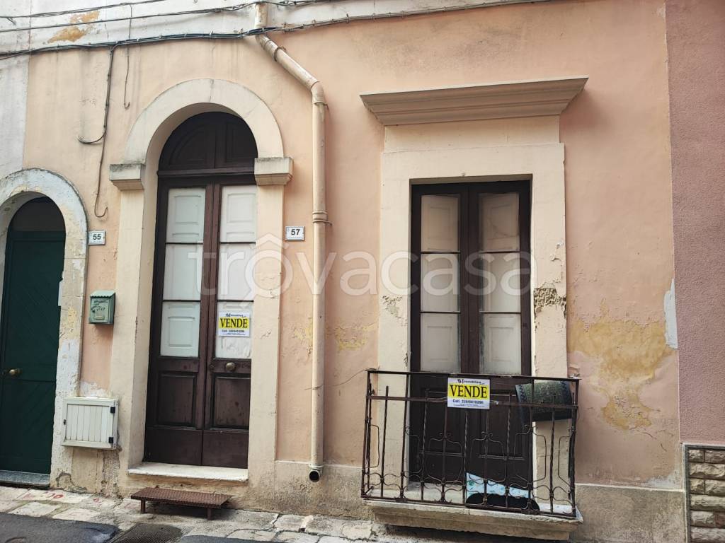 appartamento in vendita ad Aradeo