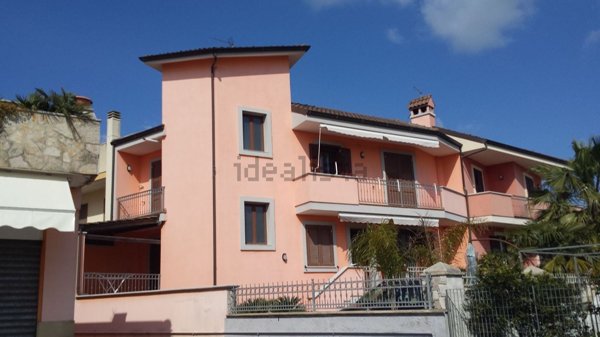 appartamento in vendita ad Aradeo
