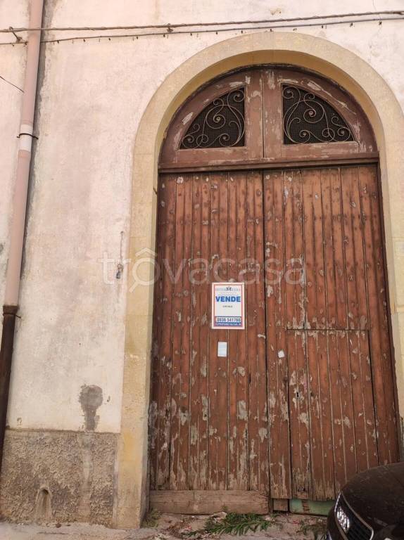 appartamento in vendita ad Aradeo