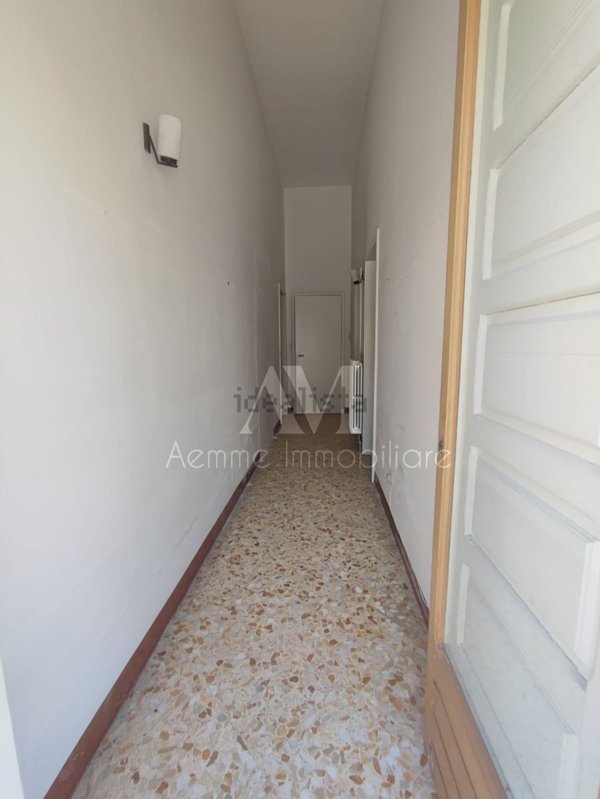 casa indipendente in vendita ad Aradeo