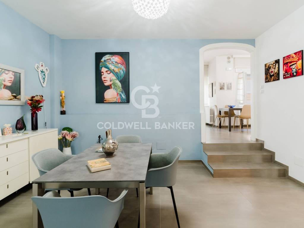 casa indipendente in vendita ad Aradeo