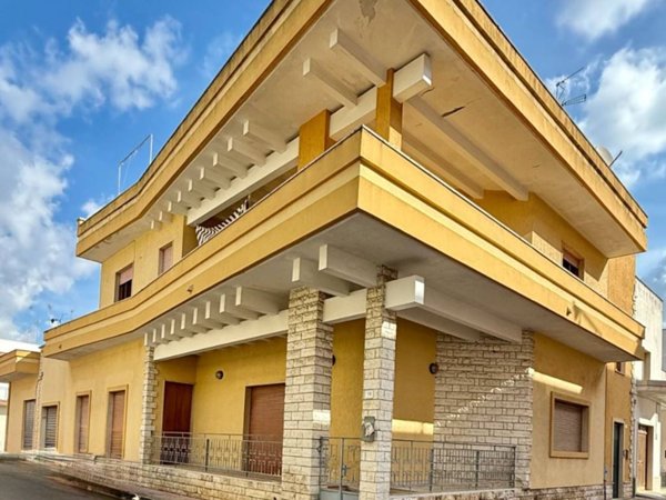 appartamento in vendita ad Aradeo