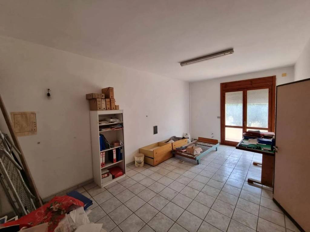 casa indipendente in vendita ad Aradeo