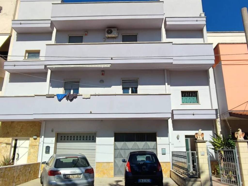 appartamento in vendita ad Aradeo