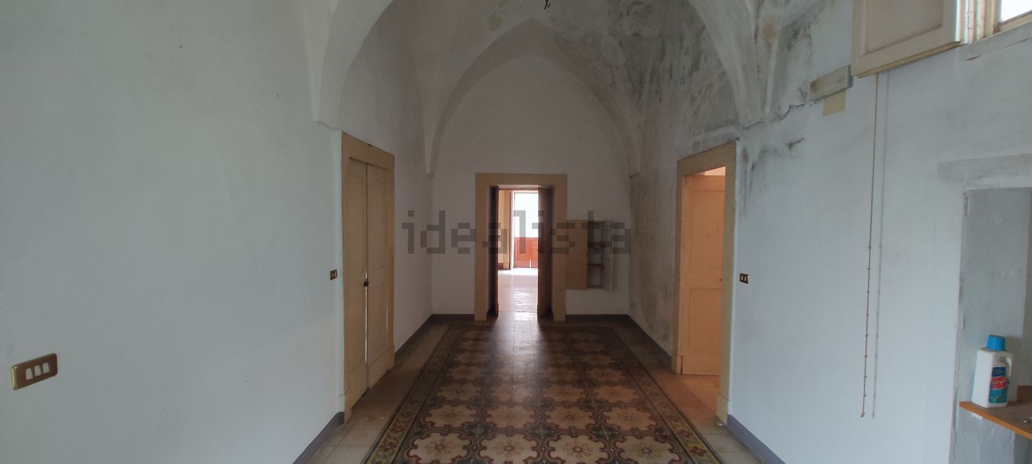 appartamento in vendita ad Aradeo