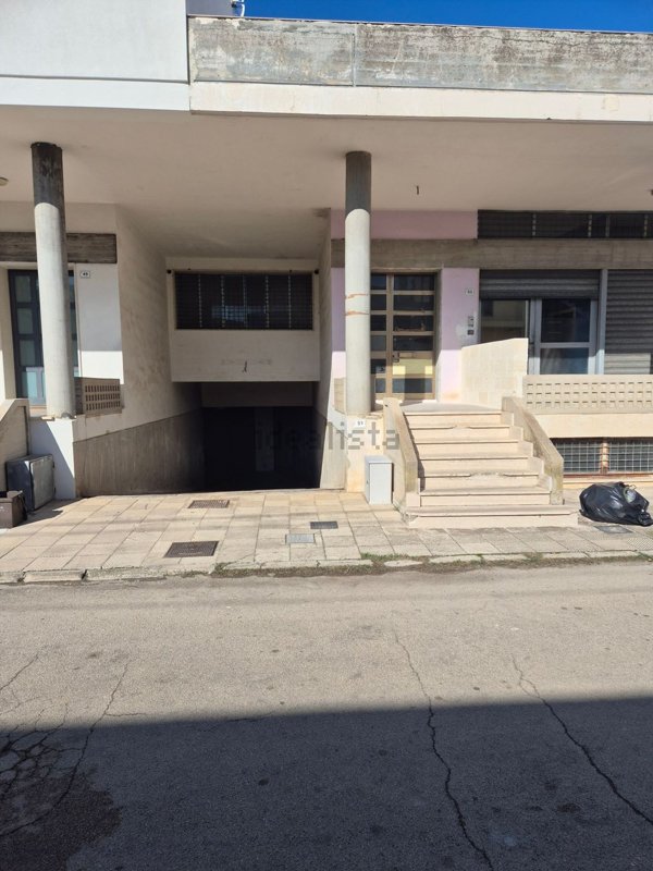 casa indipendente in vendita ad Aradeo