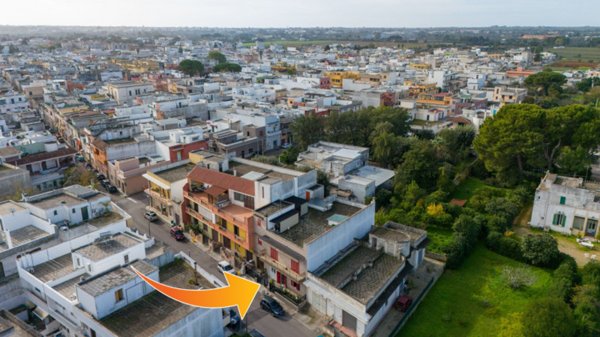 casa indipendente in vendita ad Aradeo
