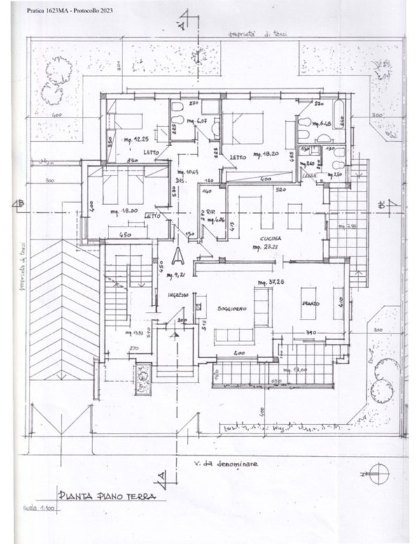 casa indipendente in vendita ad Aradeo