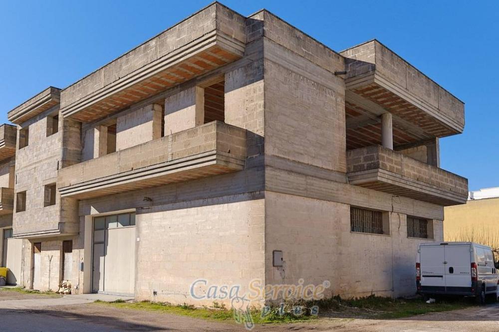 casa indipendente in vendita ad Aradeo