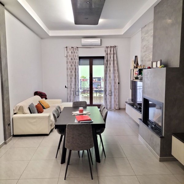 casa indipendente in vendita ad Aradeo