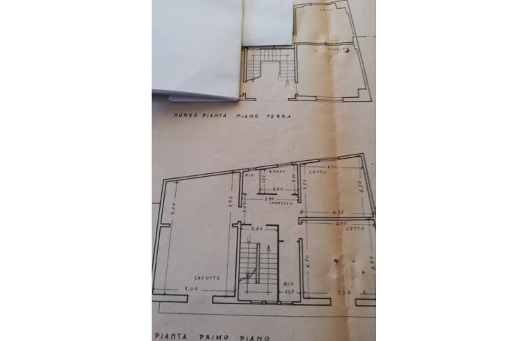 casa indipendente in vendita ad Aradeo