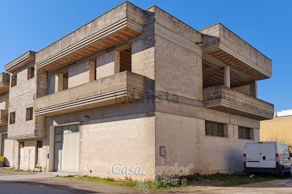 casa indipendente in vendita ad Aradeo
