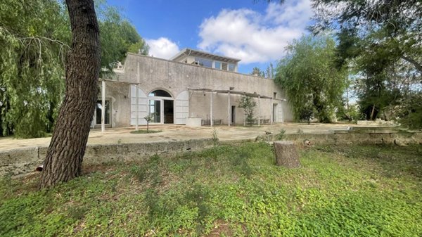 casa indipendente in vendita ad Arnesano