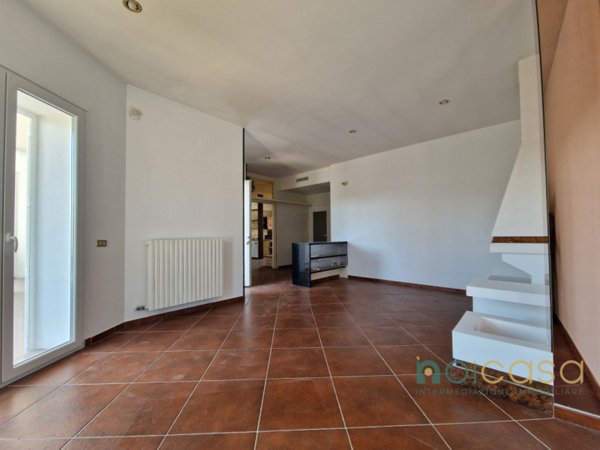casa indipendente in vendita ad Arnesano