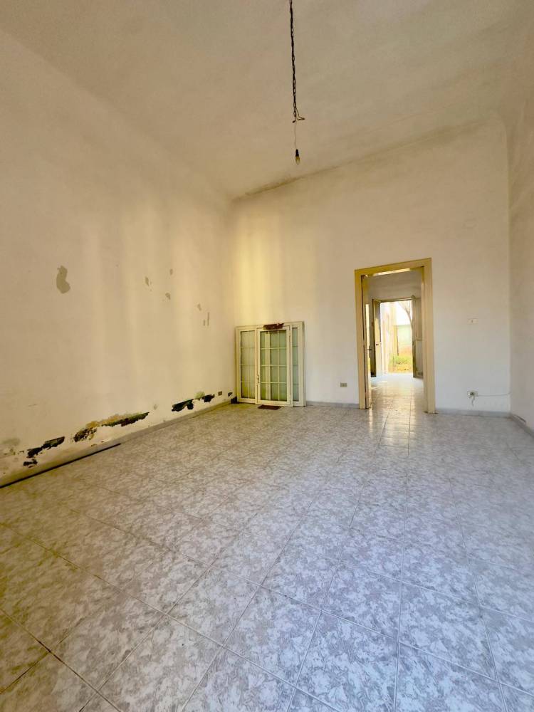 casa indipendente in vendita ad Arnesano