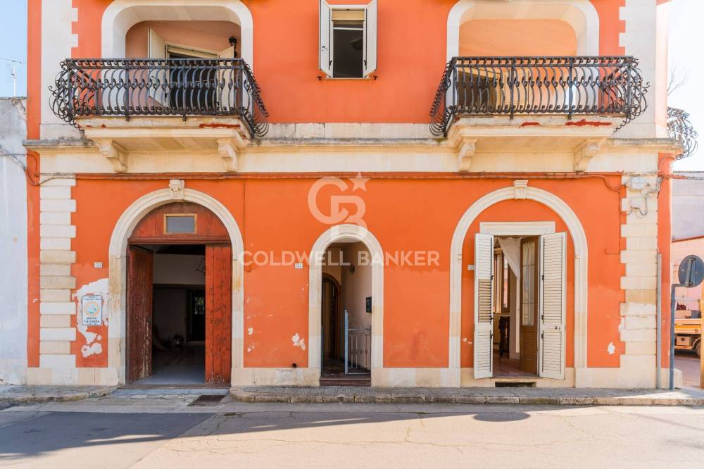 casa indipendente in vendita ad Arnesano